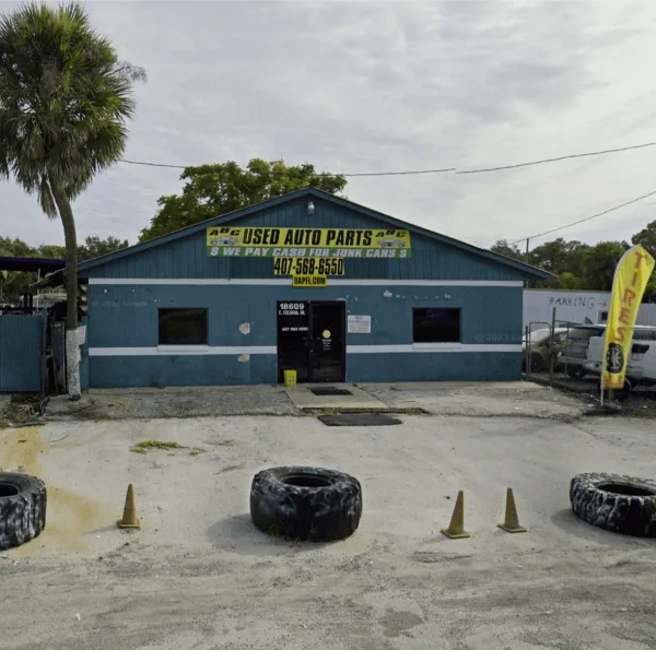Exterior de J and B Used Auto Parts