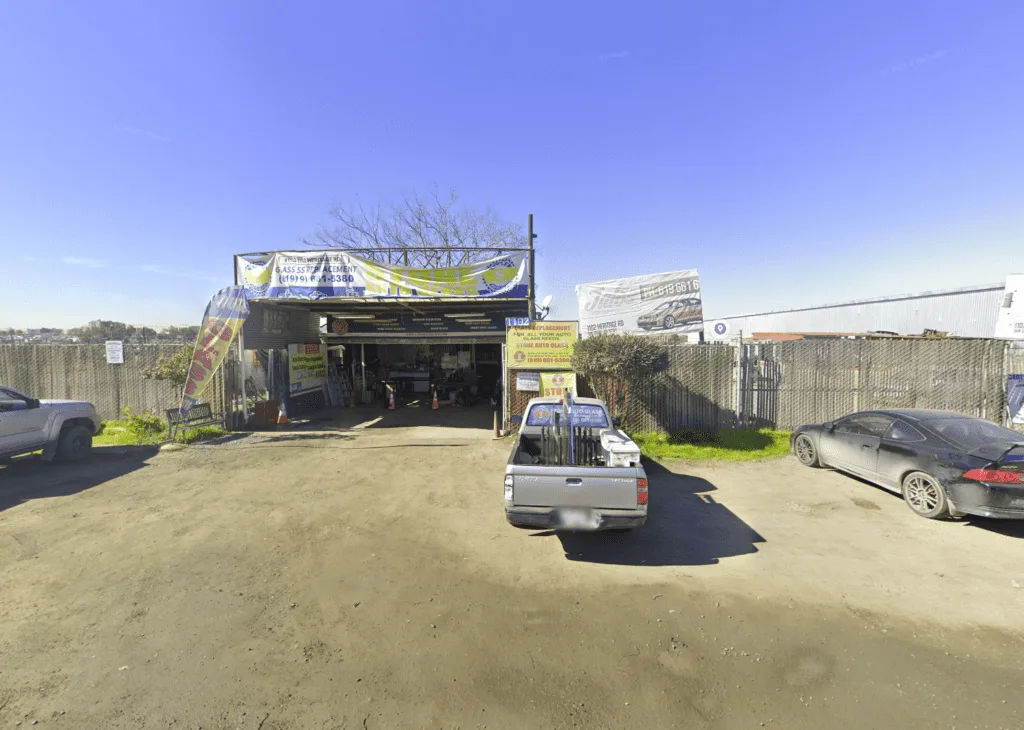 Exterior de Jalos Auto Dismantlers