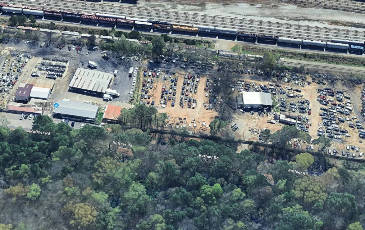 Vista aérea del patio de Counselman Automotive Recycling, LLC
