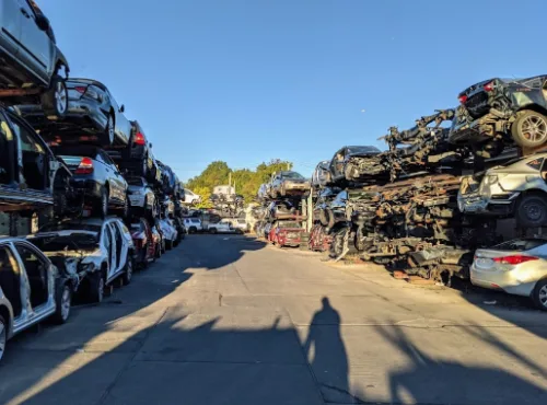 Interior de Ace Auto Salvage