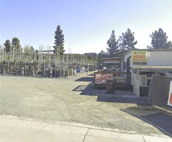Exterior de Tapatio Auto & Truck Recycling