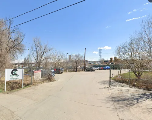 Exterior de CarBones Auto Parts & Sales