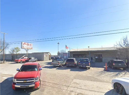 Exterior de ABC Truck & Auto Parts