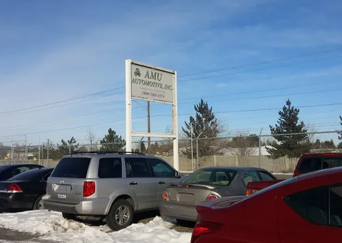 Exterior de AMU Automotive Inc