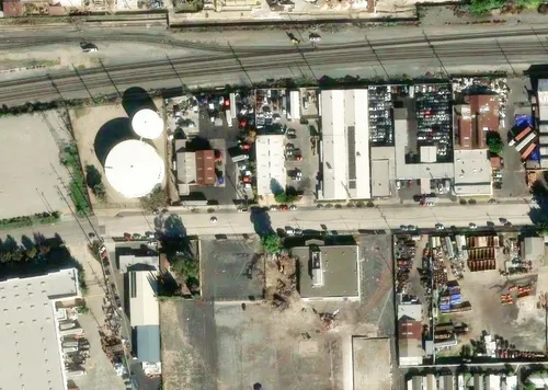 Exterior de AU Auto Parts LLC