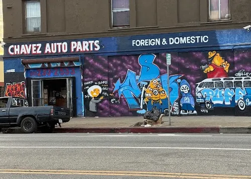 Exterior de Chávez Auto Parts