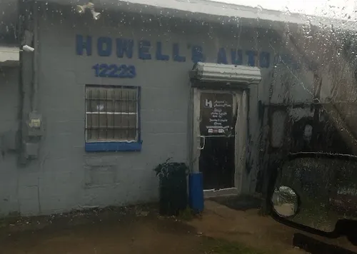 Exterior de Howell's Auto Parts