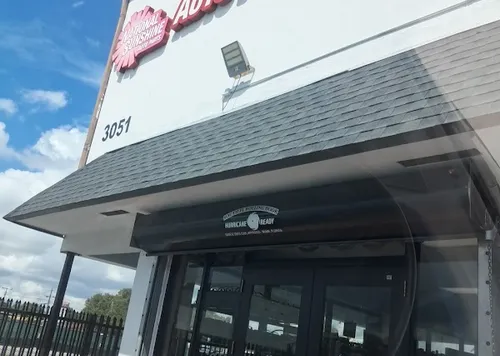 Exterior de National Sunshine Auto Parts