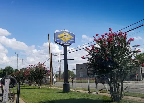 Exterior de S&R Auto and Truck Salvage