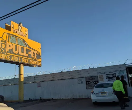 Exterior de U Pull It